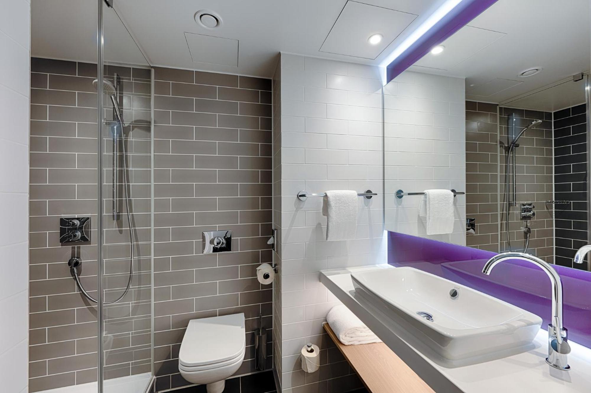 Premier Inn Berlin City Wilmersdorf Exteriör bild